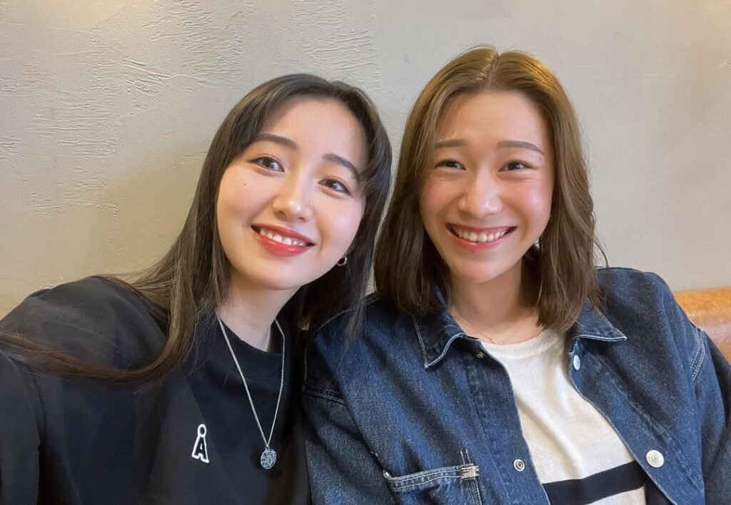 石川真佑 cocomi 関係性