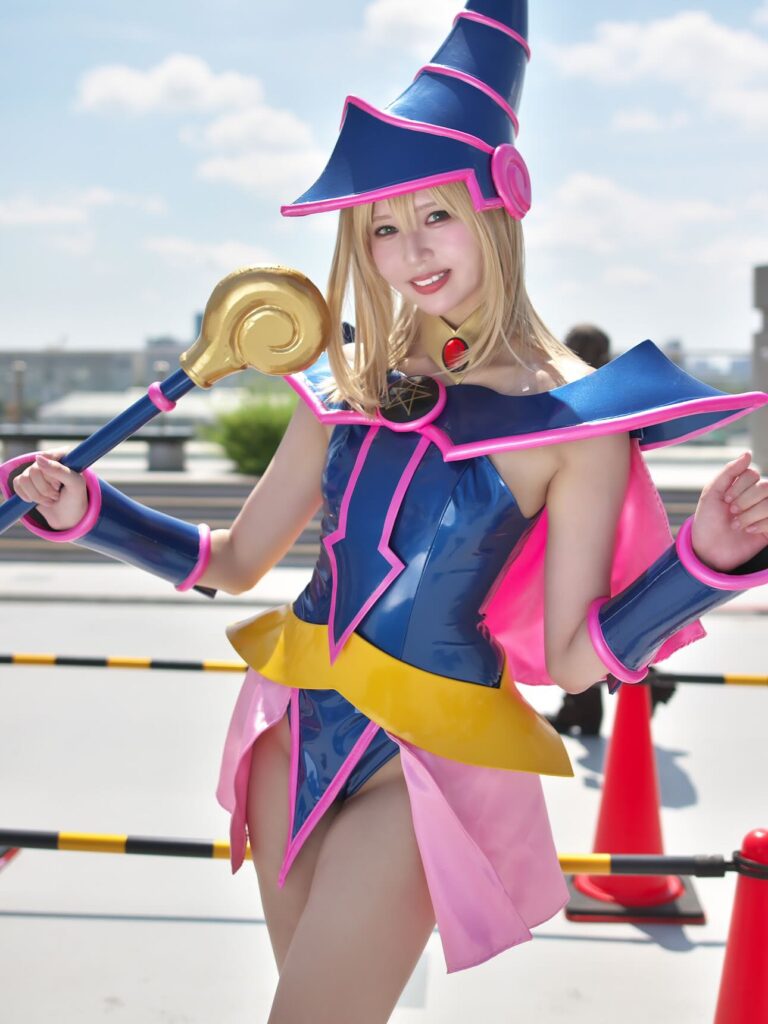 緑川希星 コスプレ 画像 ブラックマジシャンガール